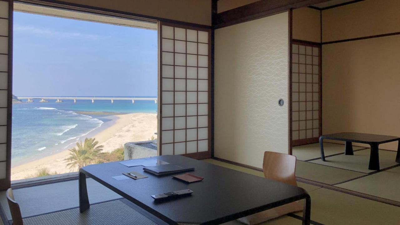 Hotel Nishinagato Resort Takibe Luaran gambar