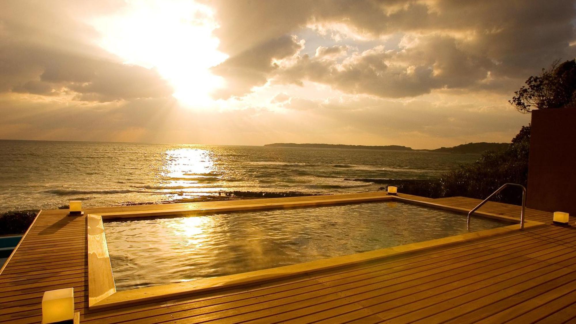 Hotel Nishinagato Resort Takibe Luaran gambar